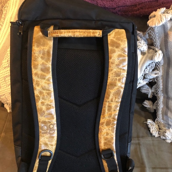 OG Black & Brown leather Back Pack - Picture 3 of 5